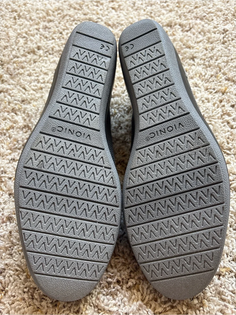 Vionic Jacey Knit Slip-On Wedge Sz 10 Gray
